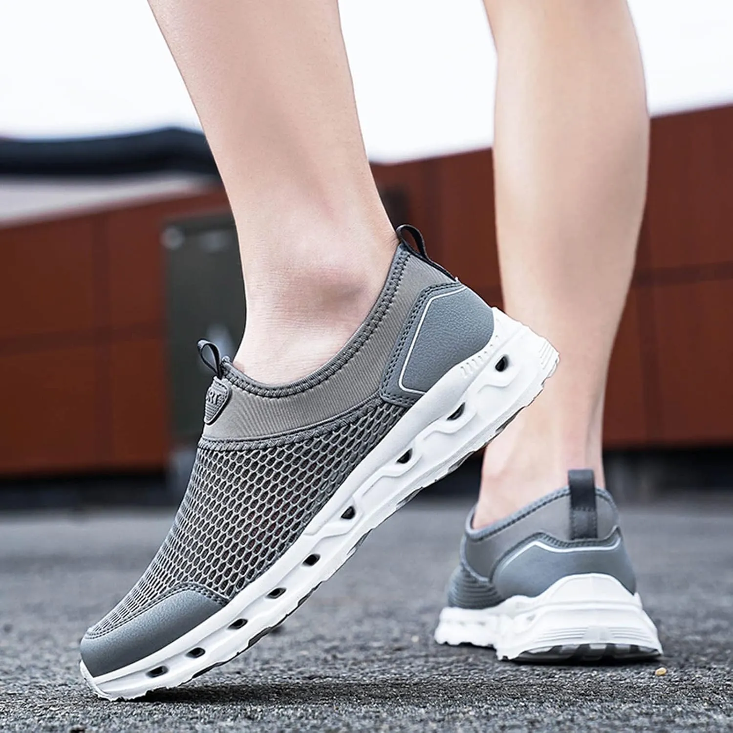 Breathable Diabetic Shoes for Men Lightweight Breathable Slip on Running Shoe Lightweight Elderly Slip on Shoes