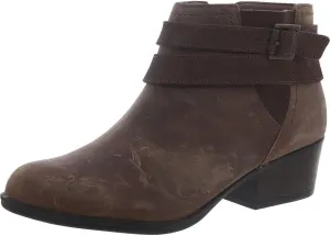 Clarks Womens Cail Chelsea Leather Zip Up Ankle Boots