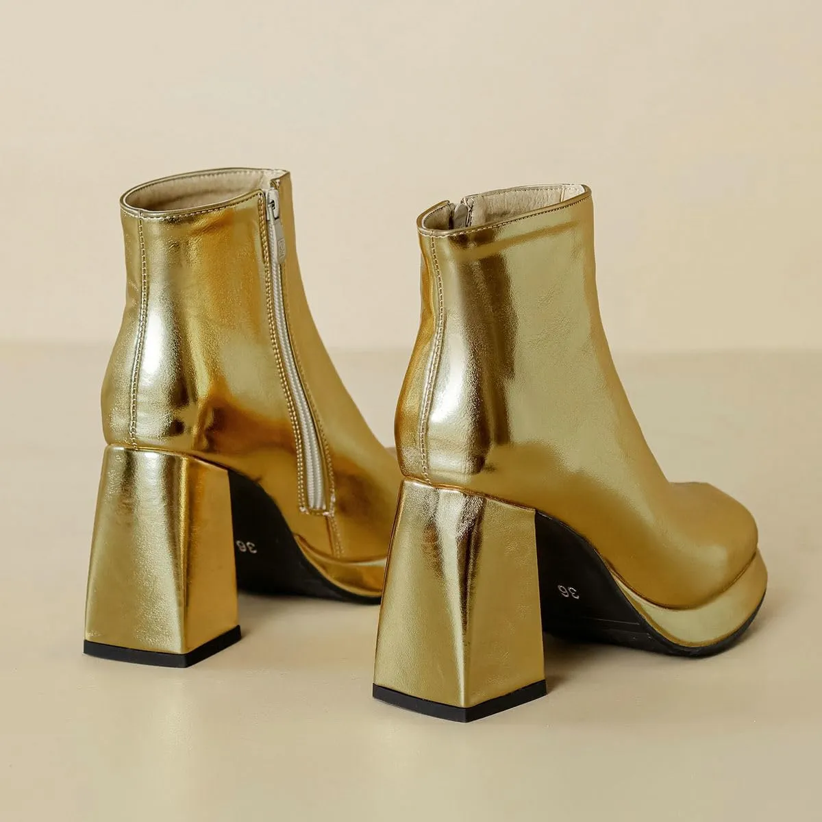 DINTAHA Metallic Platform Boots,Square Toe Heeled Ankle Boots Chunky Platform Heeled Booties 70s Gogo Boots For Women