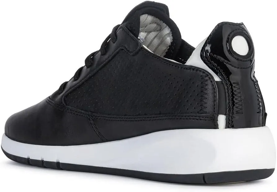 Geox Women's Low-Top Sneakers