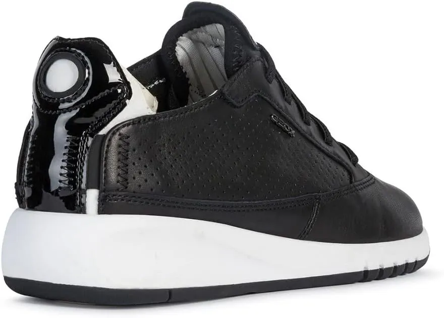 Geox Women's Low-Top Sneakers