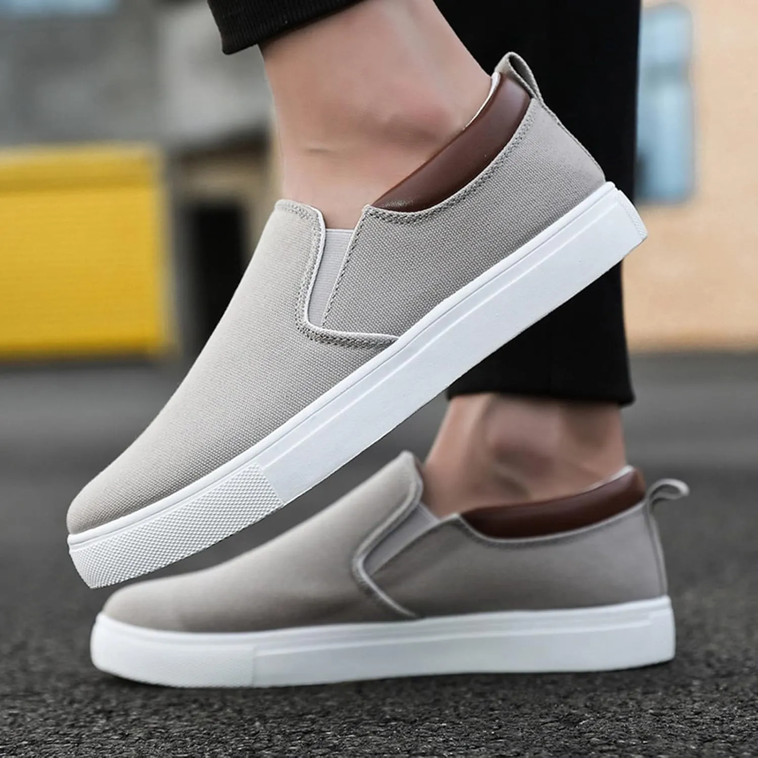 Men's Lightweight Non Slip Barefoot Shoes Breathable and Light Outdoor Comfy Walking Shoe Breathable Work Shoes