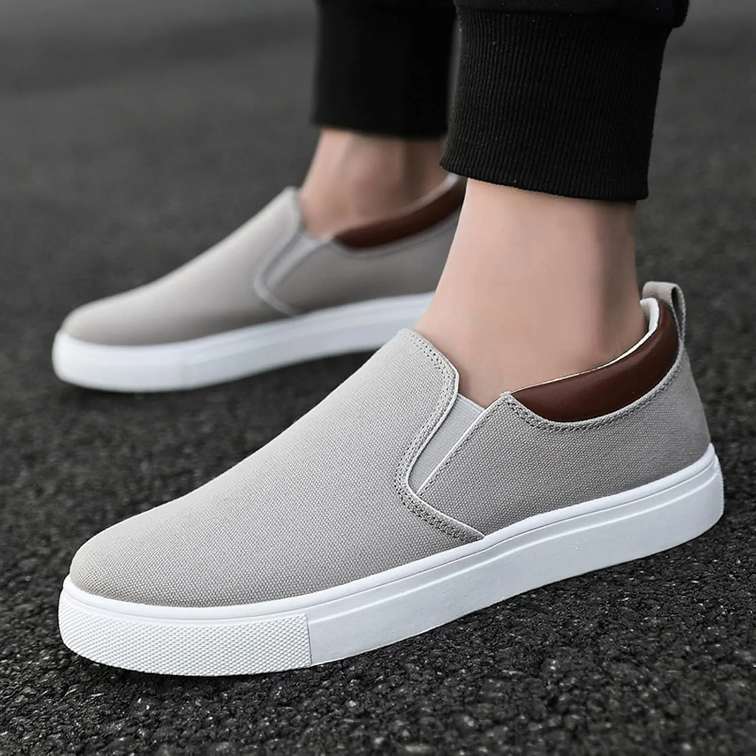 Men's Lightweight Non Slip Barefoot Shoes Breathable and Light Outdoor Comfy Walking Shoe Breathable Work Shoes
