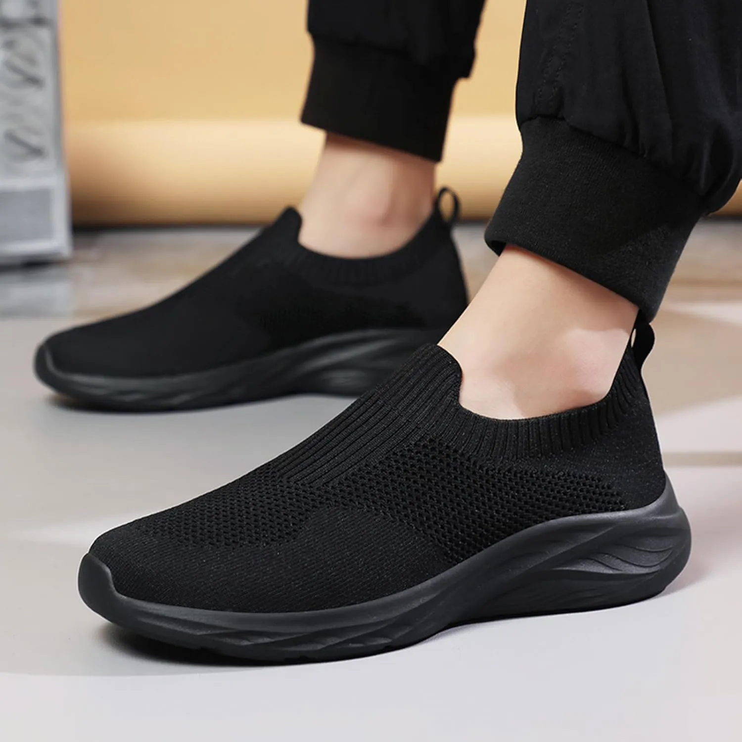 Men's Sport Breathable Mesh Shoes Comfortable Breathable Lightweight Tennis Shoe Arch Support Plantar Fasciitis