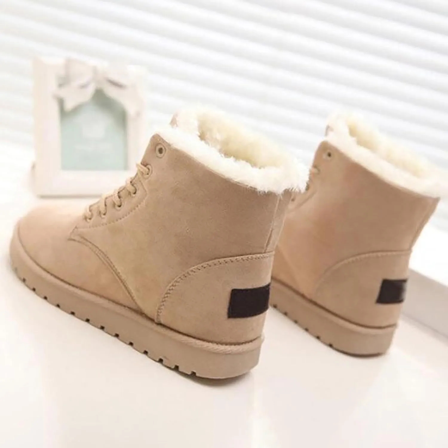 peqiut Womens Snow Boots Winter Snow Shoes Solid Color Wide Width Warm Winter Ankle Boots Lace Up Outdoor Booties Comfort