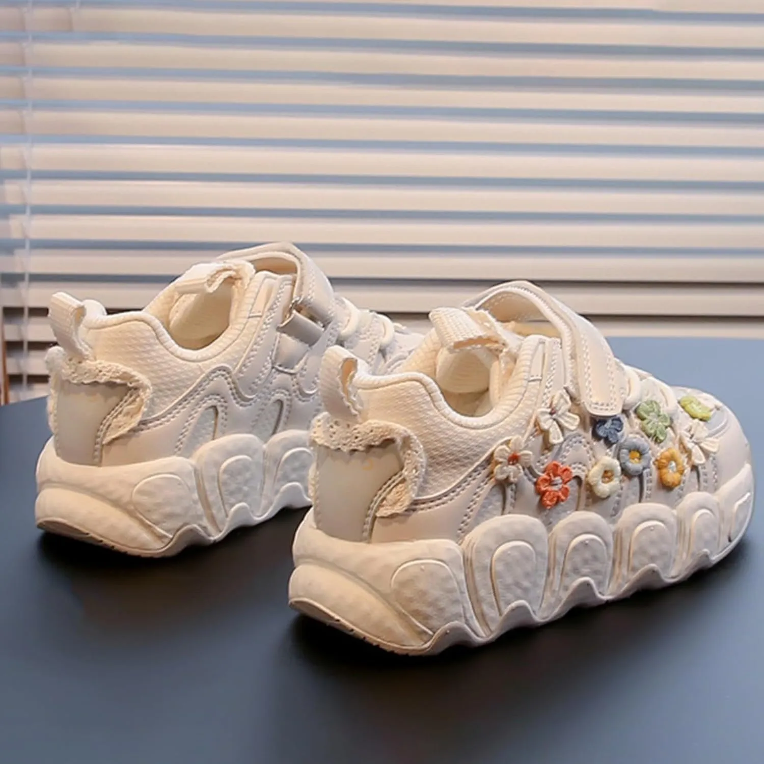 Toddler Kids Lace-Up Chunky Platform Sneakers Round Toe Low Top Breathable Dad Shoes Comfortable Non-Slip Sport Shoes