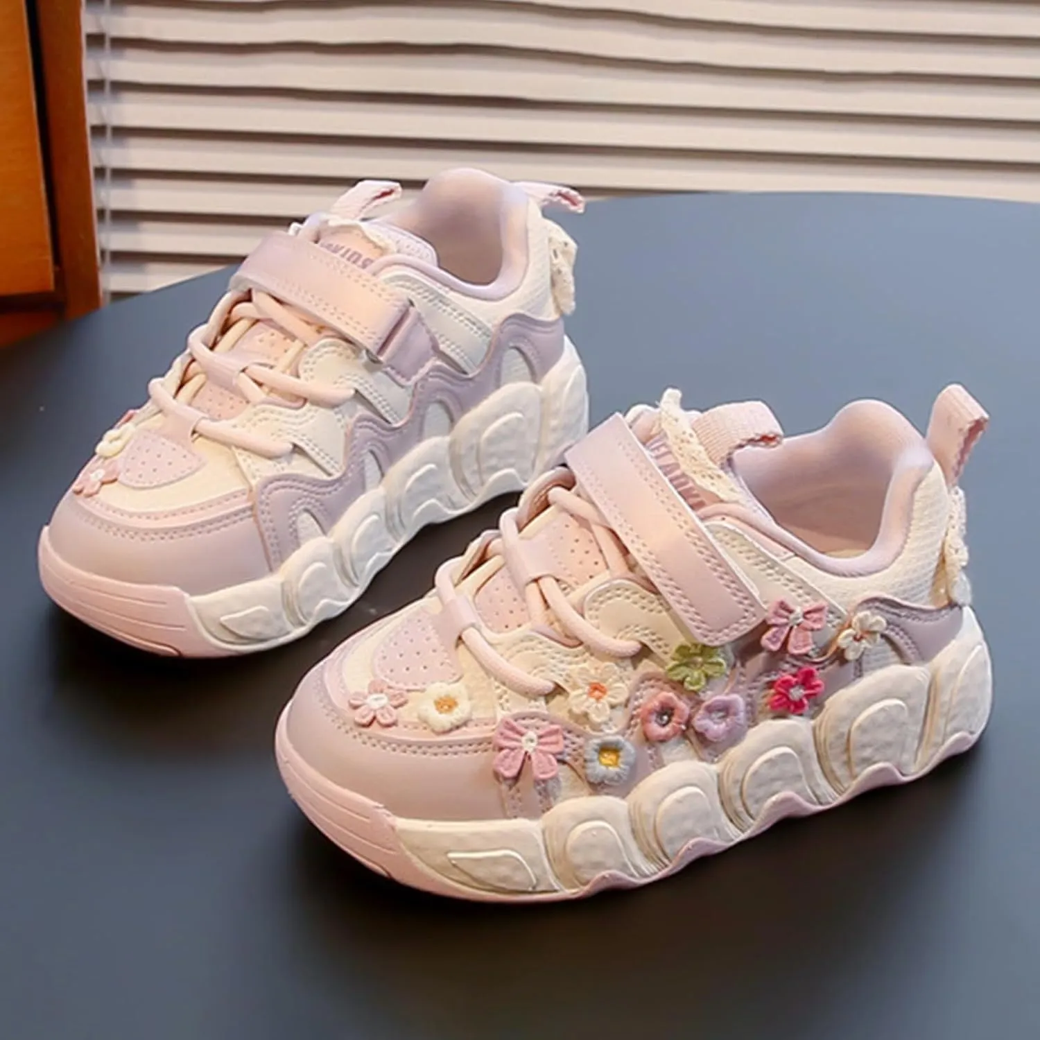 Toddler Kids Lace-Up Chunky Platform Sneakers Round Toe Low Top Breathable Dad Shoes Comfortable Non-Slip Sport Shoes