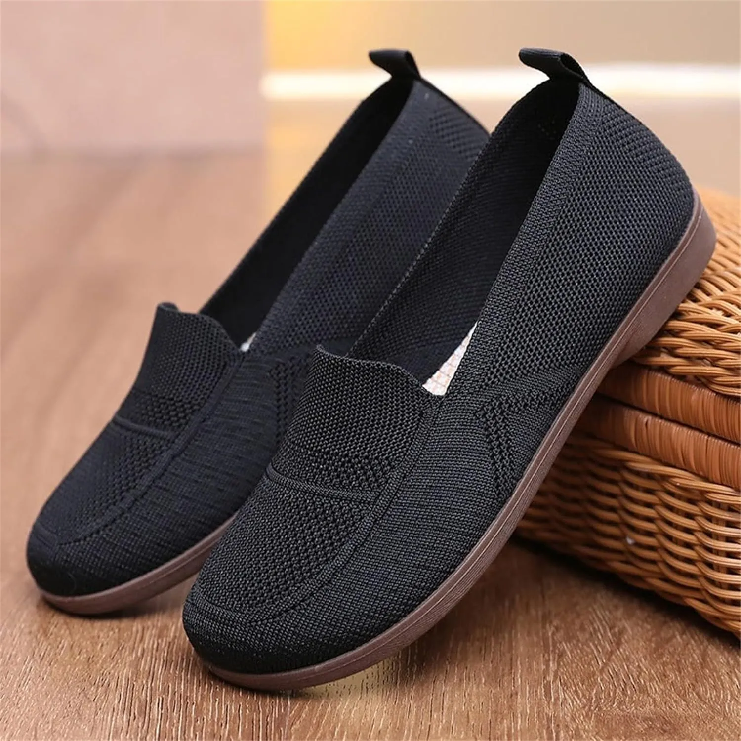 Women's L𝐨w Heel Casual Shoes Wide Width Comfortable Work Shoes Mesh Breathable Flying Woven Orthopedic Sneaker