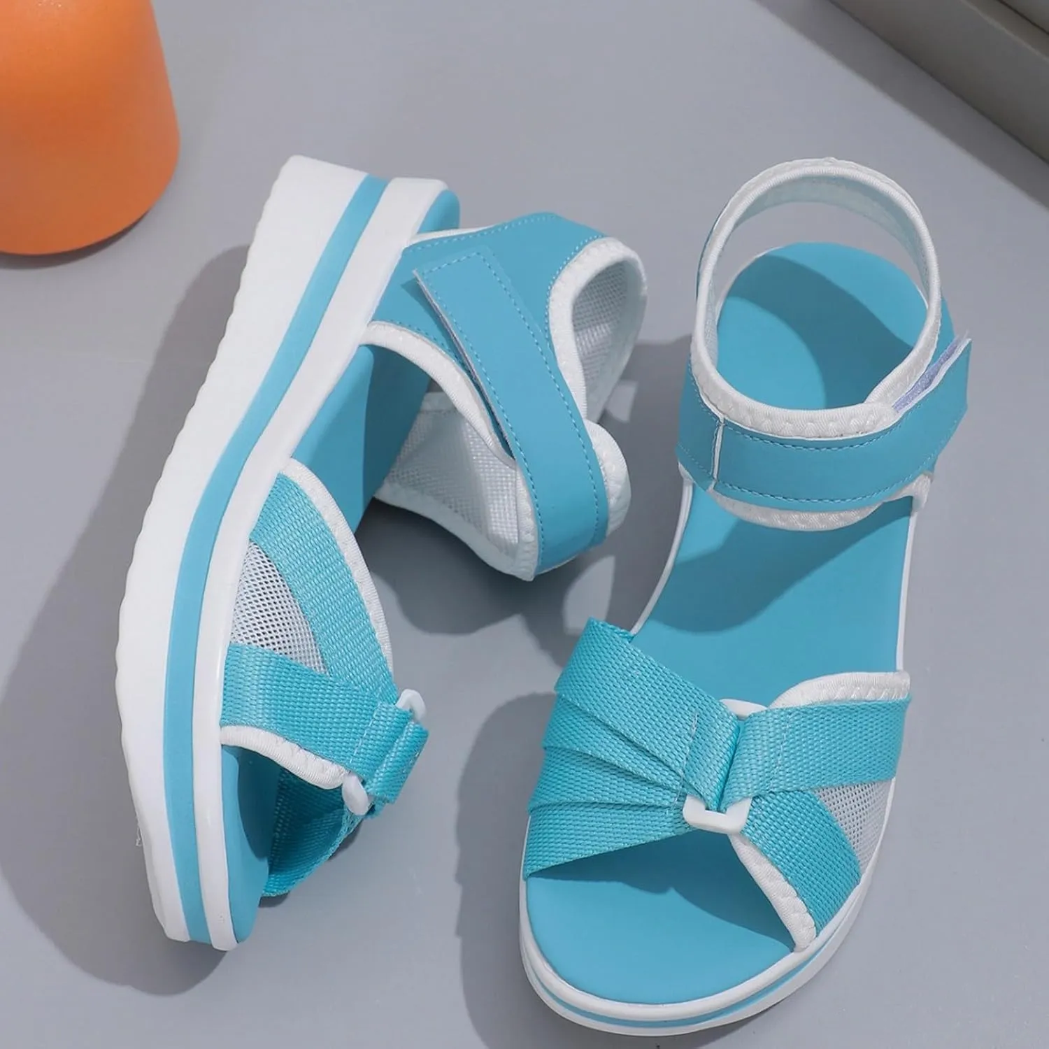 Women's Sandals Stylish Strappy Wedge Design Daily Wear Perfect 2025 Summer Casual Attire Fashion Lady Sandals